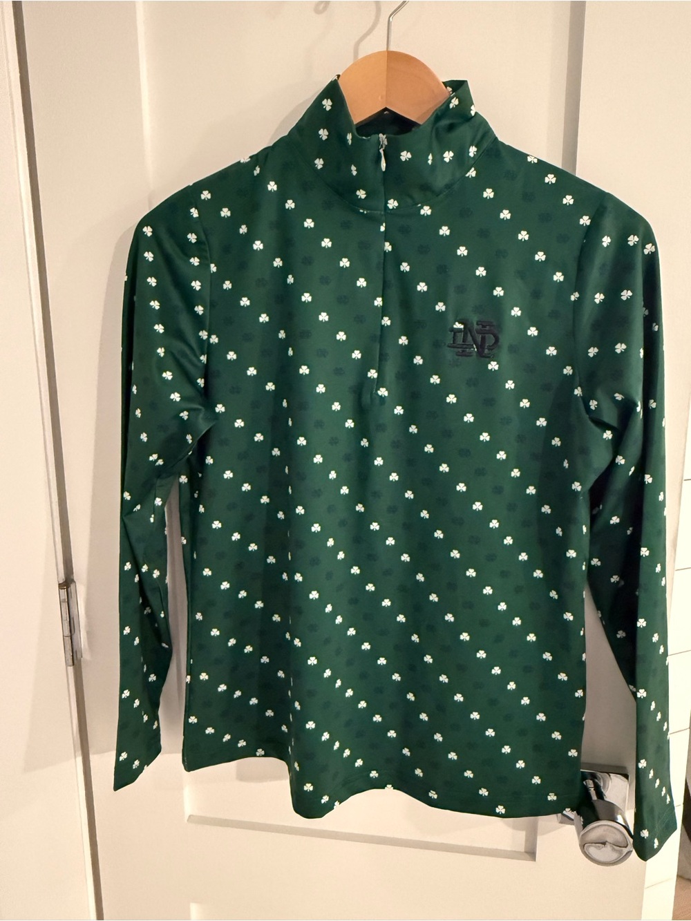 University of Notre Dame Green Shamrock Bamboo Quarter Zip sz Small ND Gold
